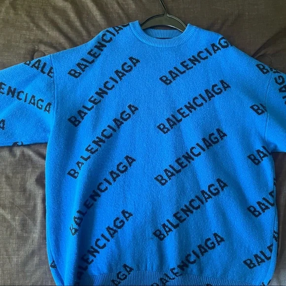 Mens/ Womens Balenciaga Sweater size Medium